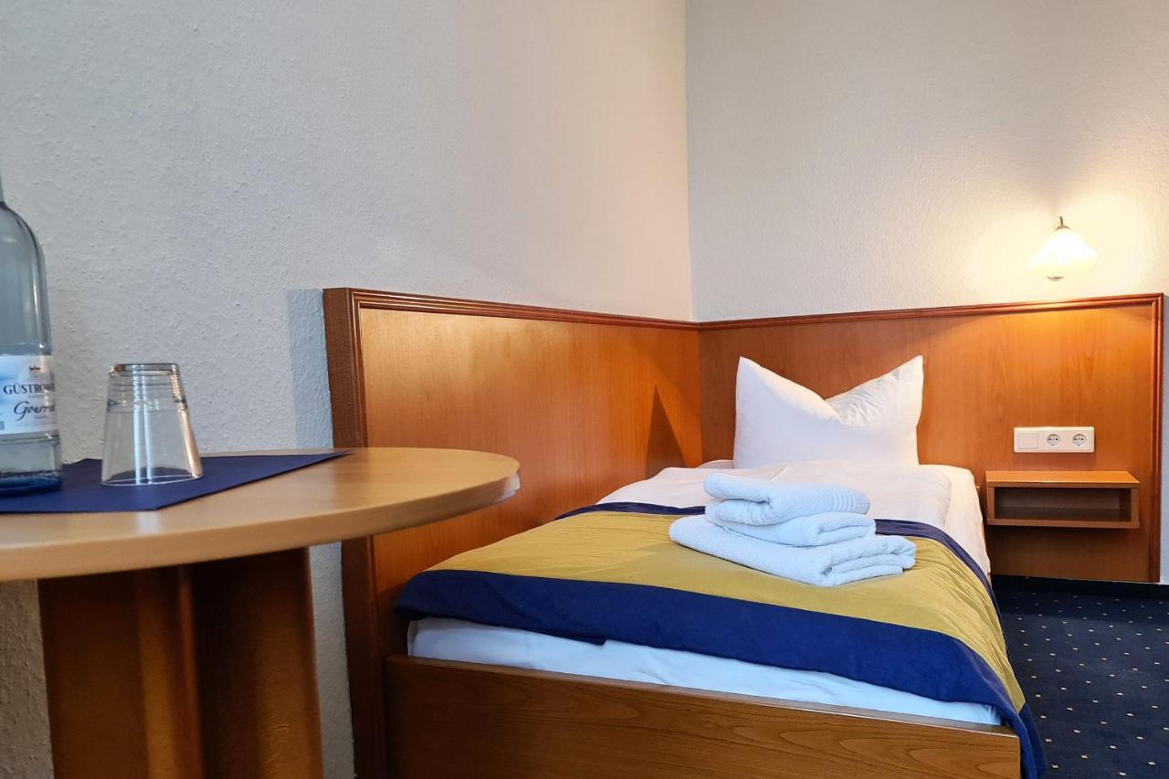 Hotel Zur Traube Kuehlungsborn Exterior foto